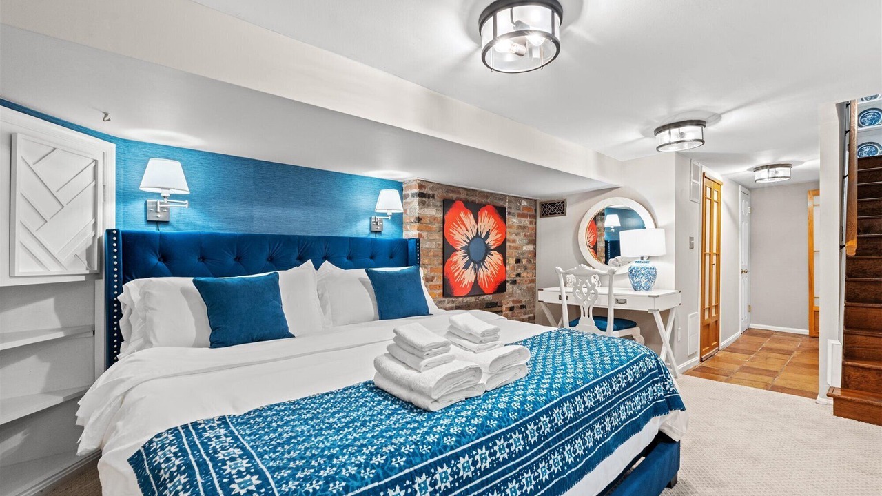 Photo of Bedroom in Old Town Alexandria