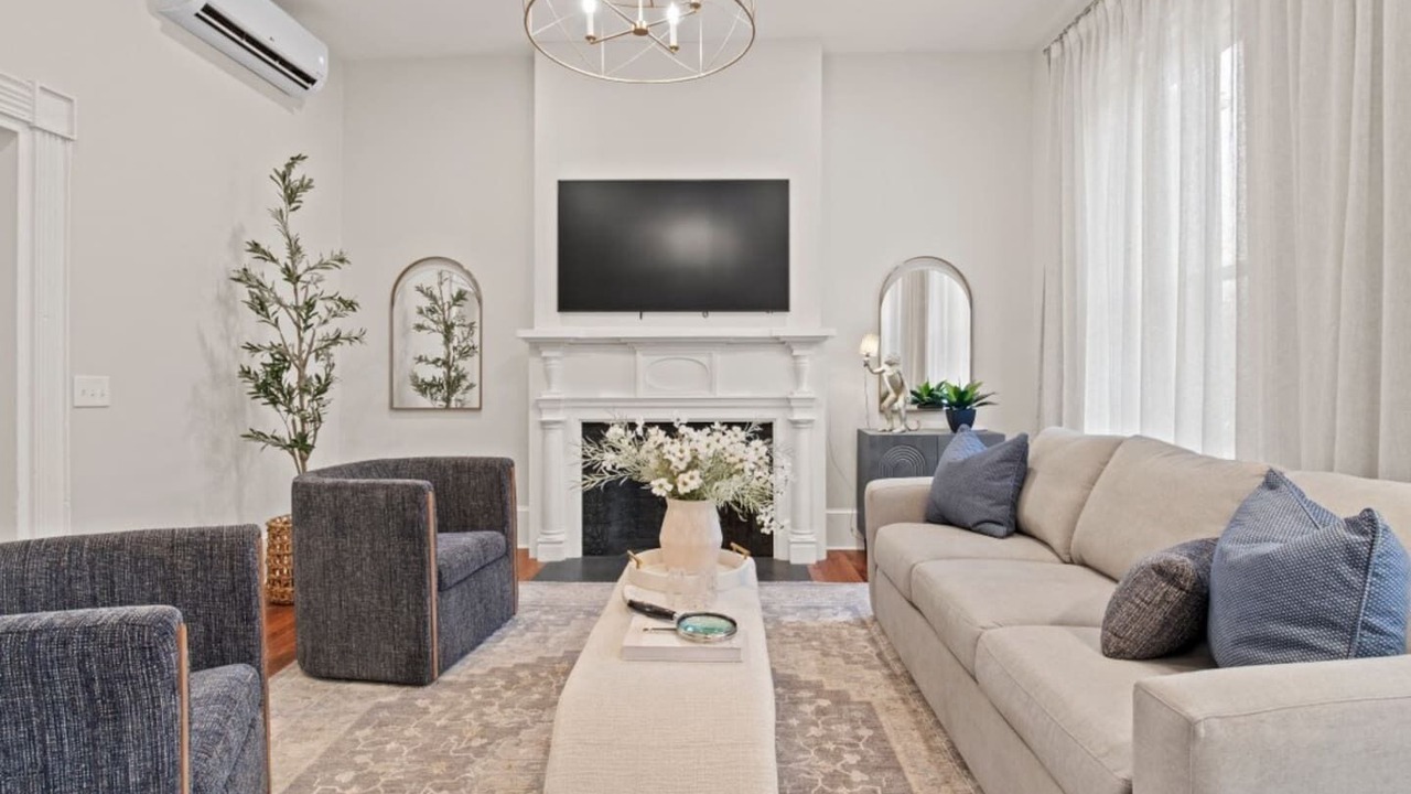 Photo of Livingroom in Palmyra