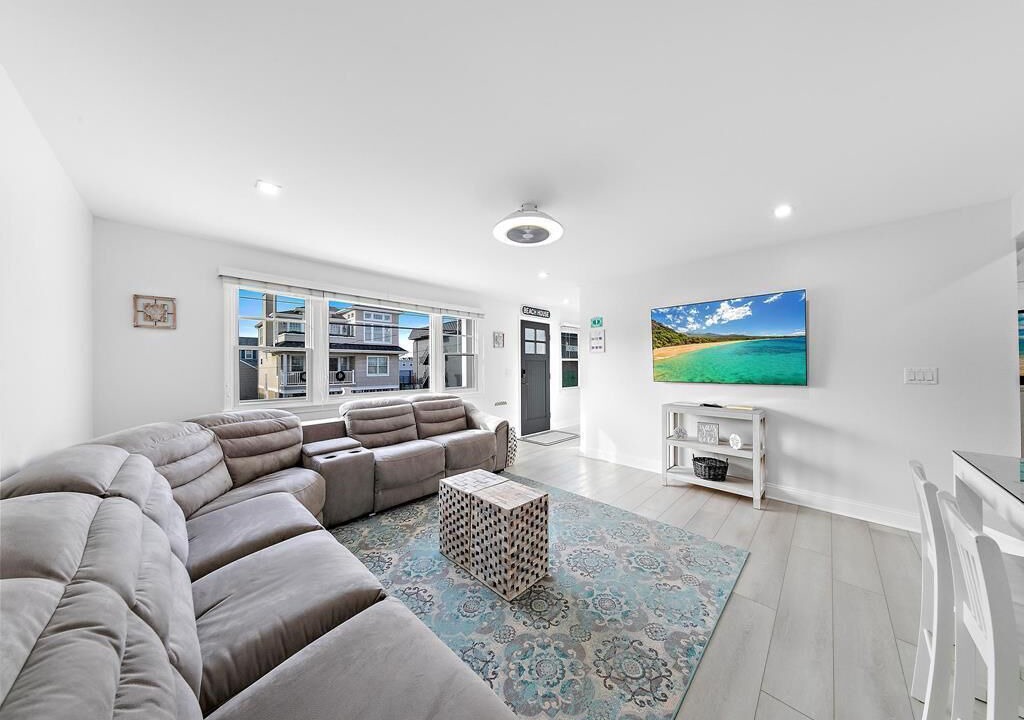 Photo of Livingroom in Beach Haven Terrace