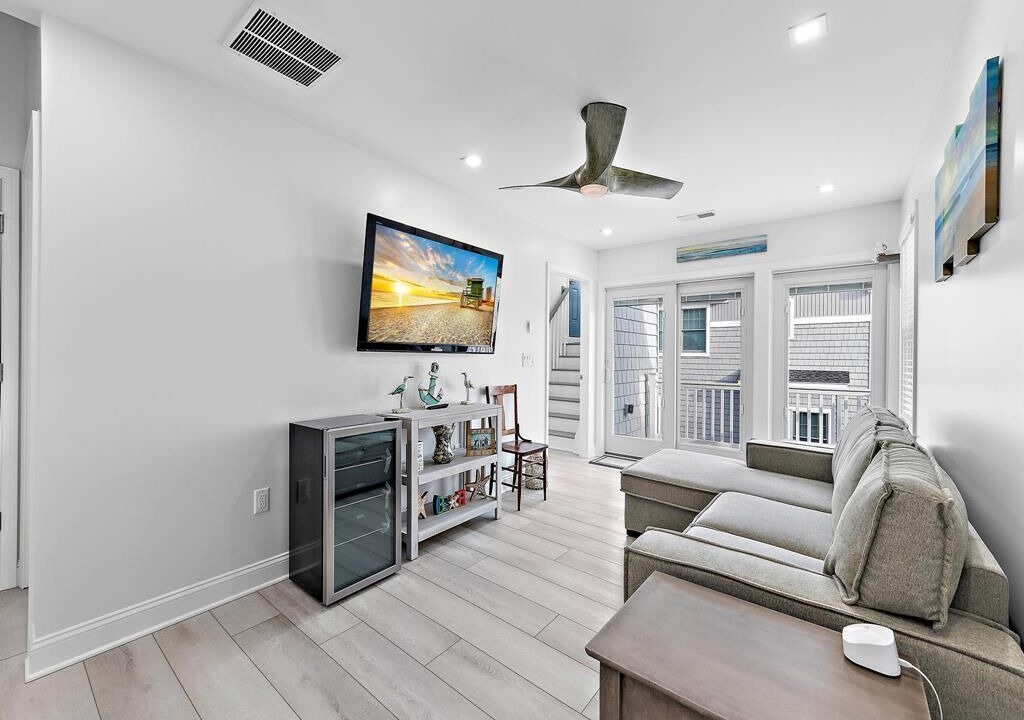 Photo of Livingroom in Beach Haven Terrace