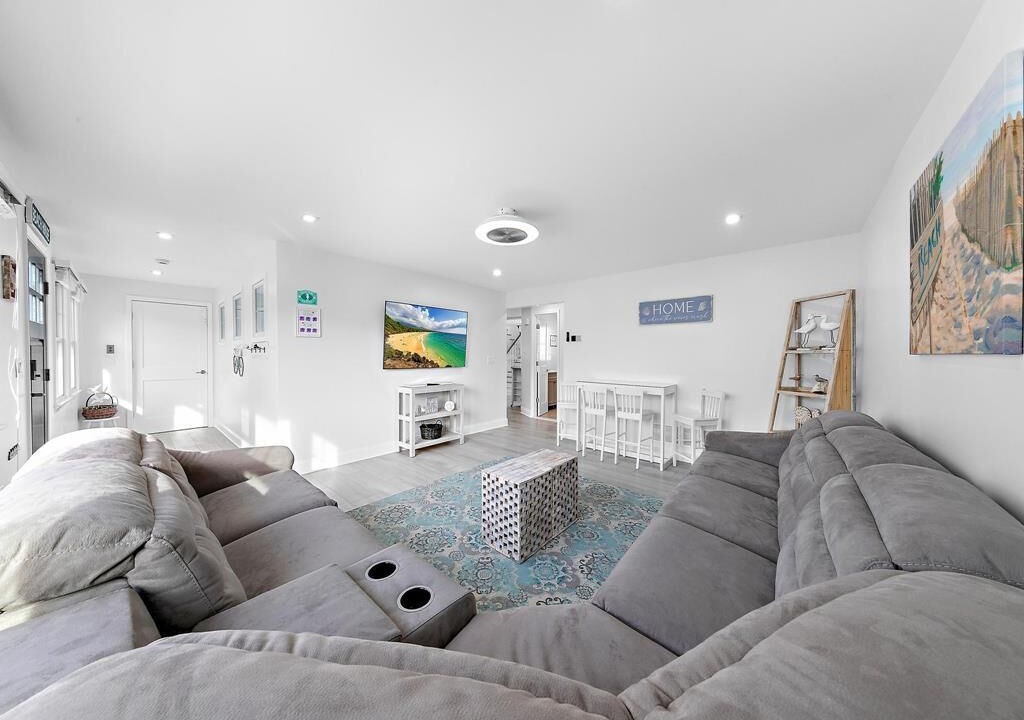 Photo of Livingroom in Beach Haven Terrace