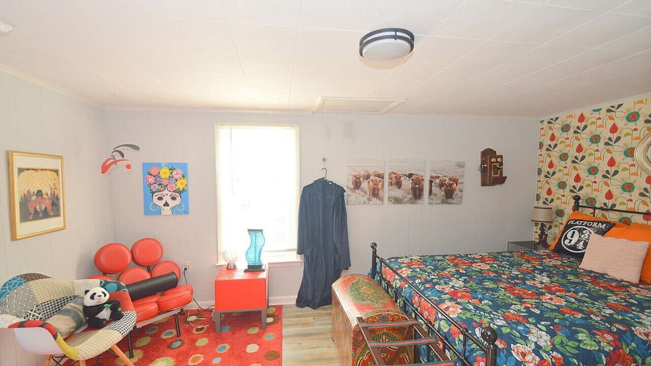 Photo of Bedroom in Berkeley Springs