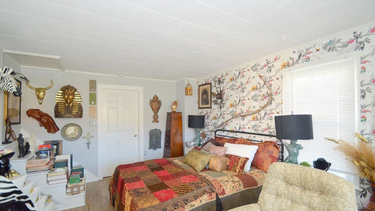 Photo of Bedroom in Berkeley Springs