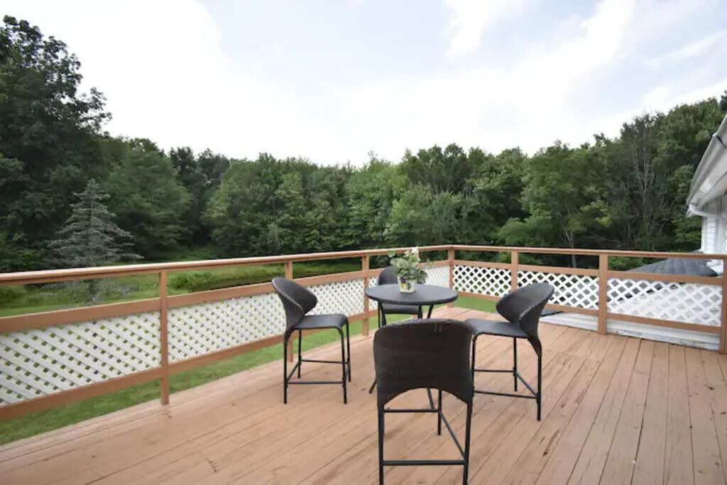 Photo of Outdoor in Mount Hope