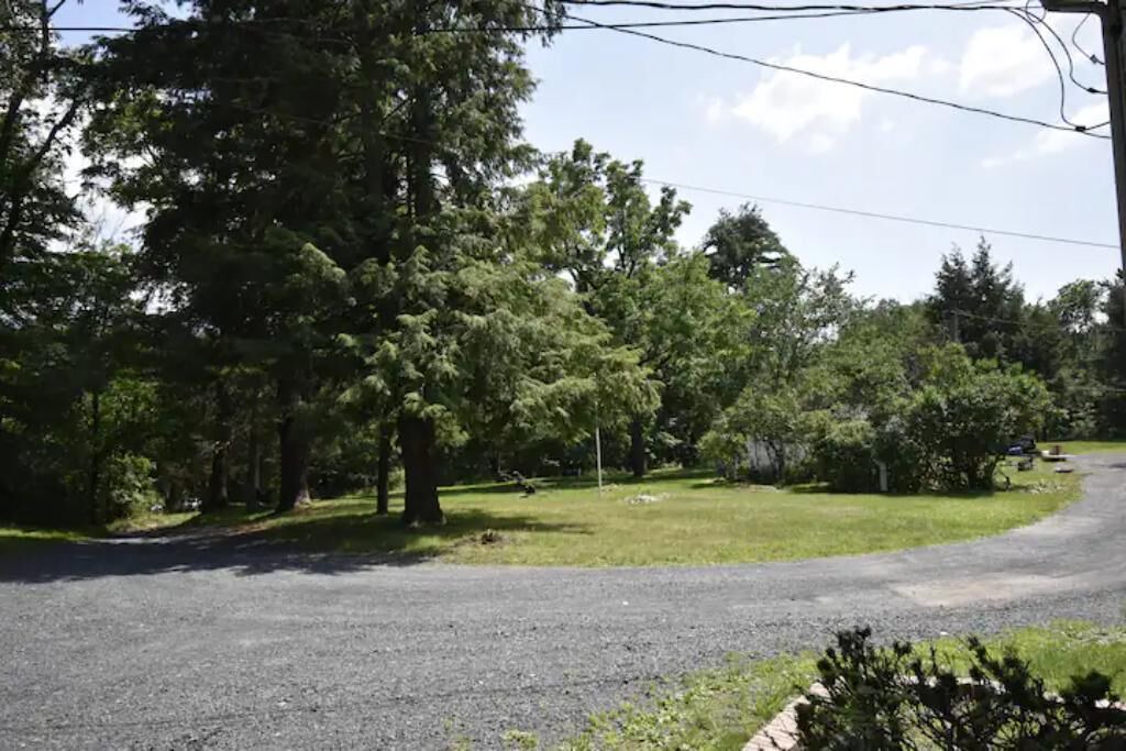 Photo of Outdoor in Mount Hope