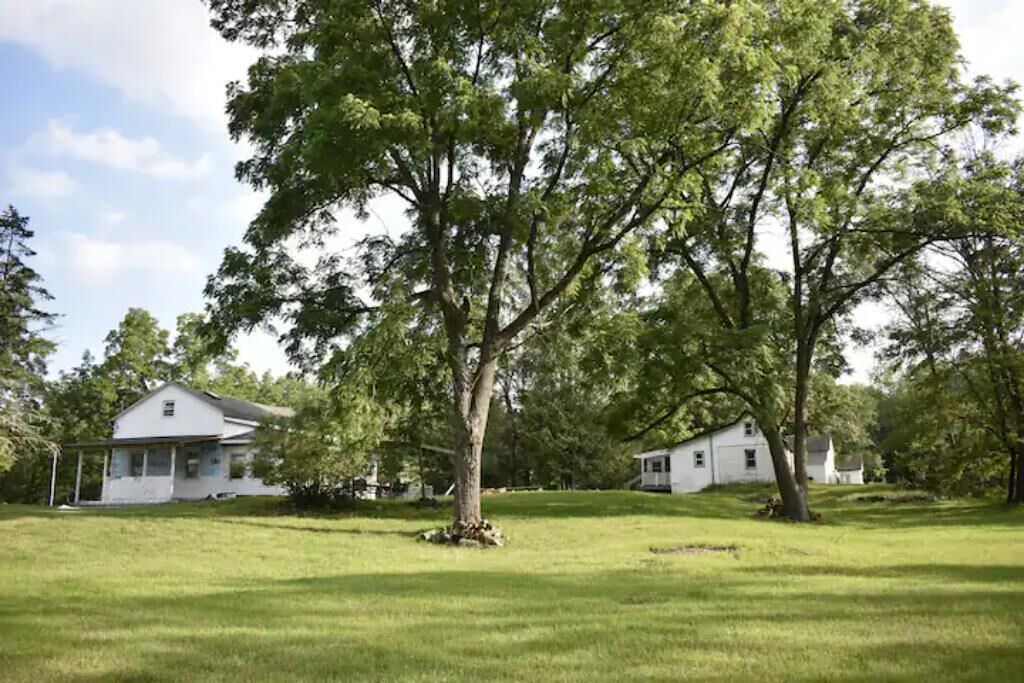 Photo of Outdoor in Mount Hope