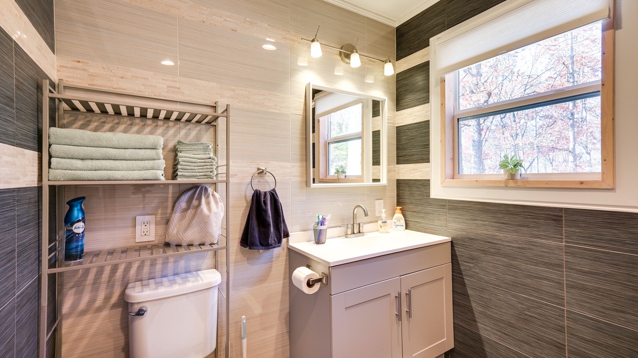 Photo of Bathroom in Points