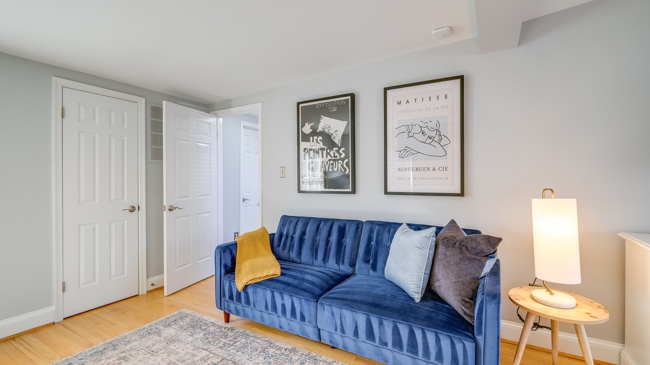 Photo of Livingroom in Old Town West