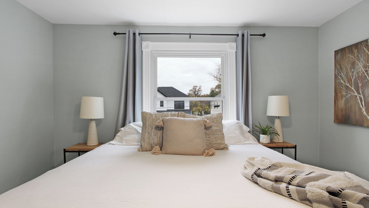 Photo of Bedroom in Oakley
