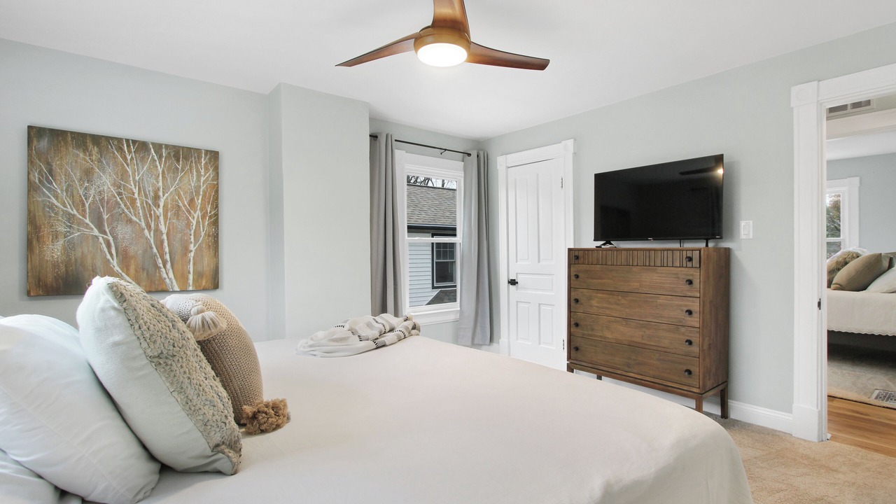 Photo of Bedroom in Oakley