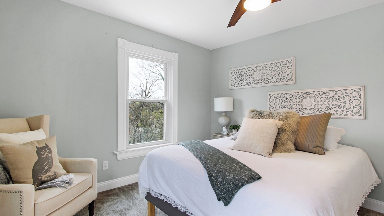 Photo of Bedroom in Oakley