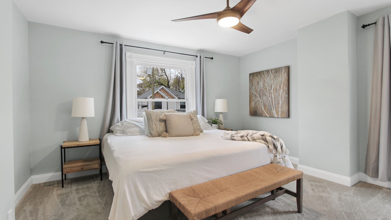 Photo of Bedroom in Oakley