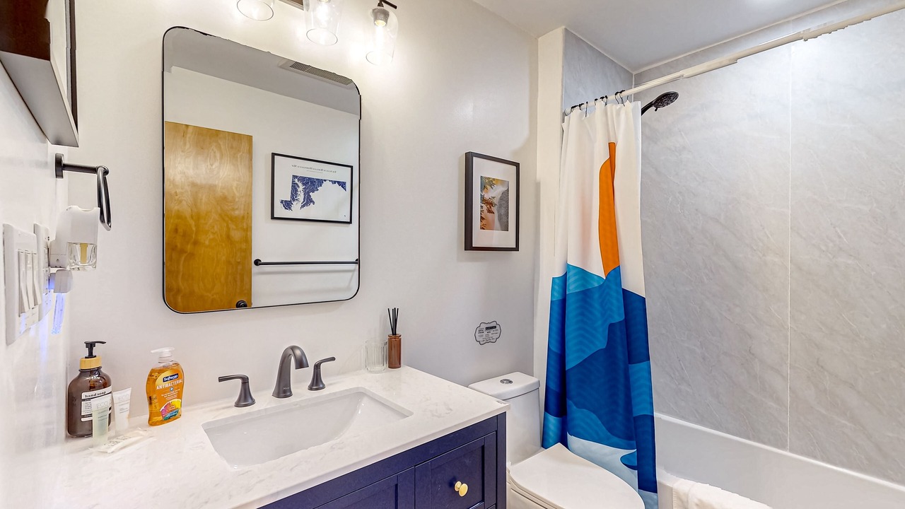 Photo of Bathroom in Crellin