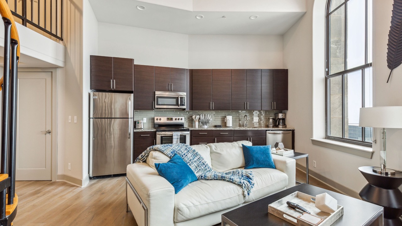 Photo of Livingroom in Downtown Baltimore