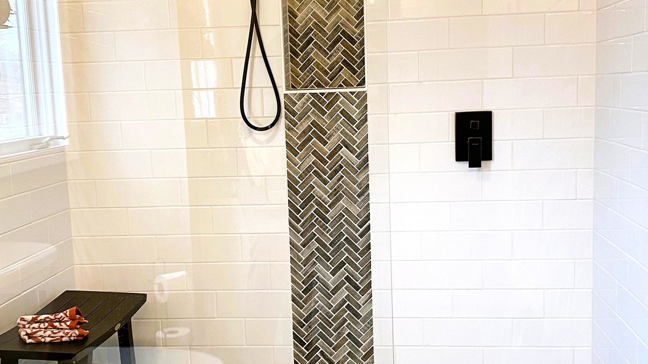 Photo of Bathroom in Huron