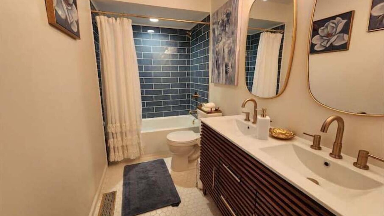 Photo of Bathroom in Geistown