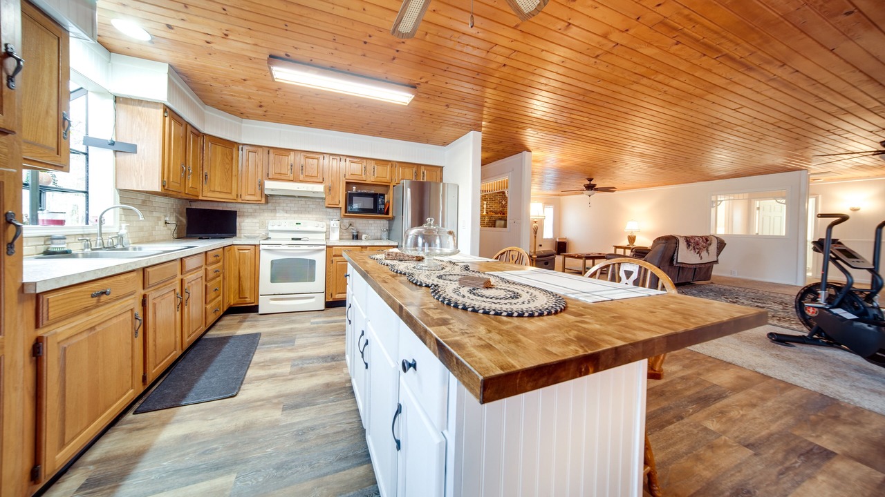 Photo of Kitchen in North Jackson