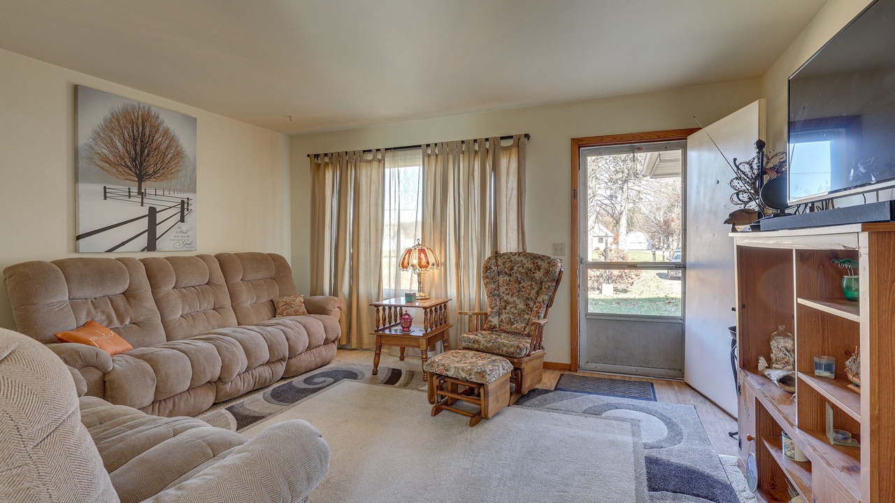 Photo of Bedroom in New Franklin