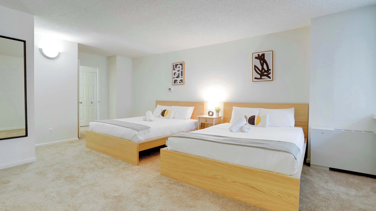 Photo of Bedroom in Crystal City