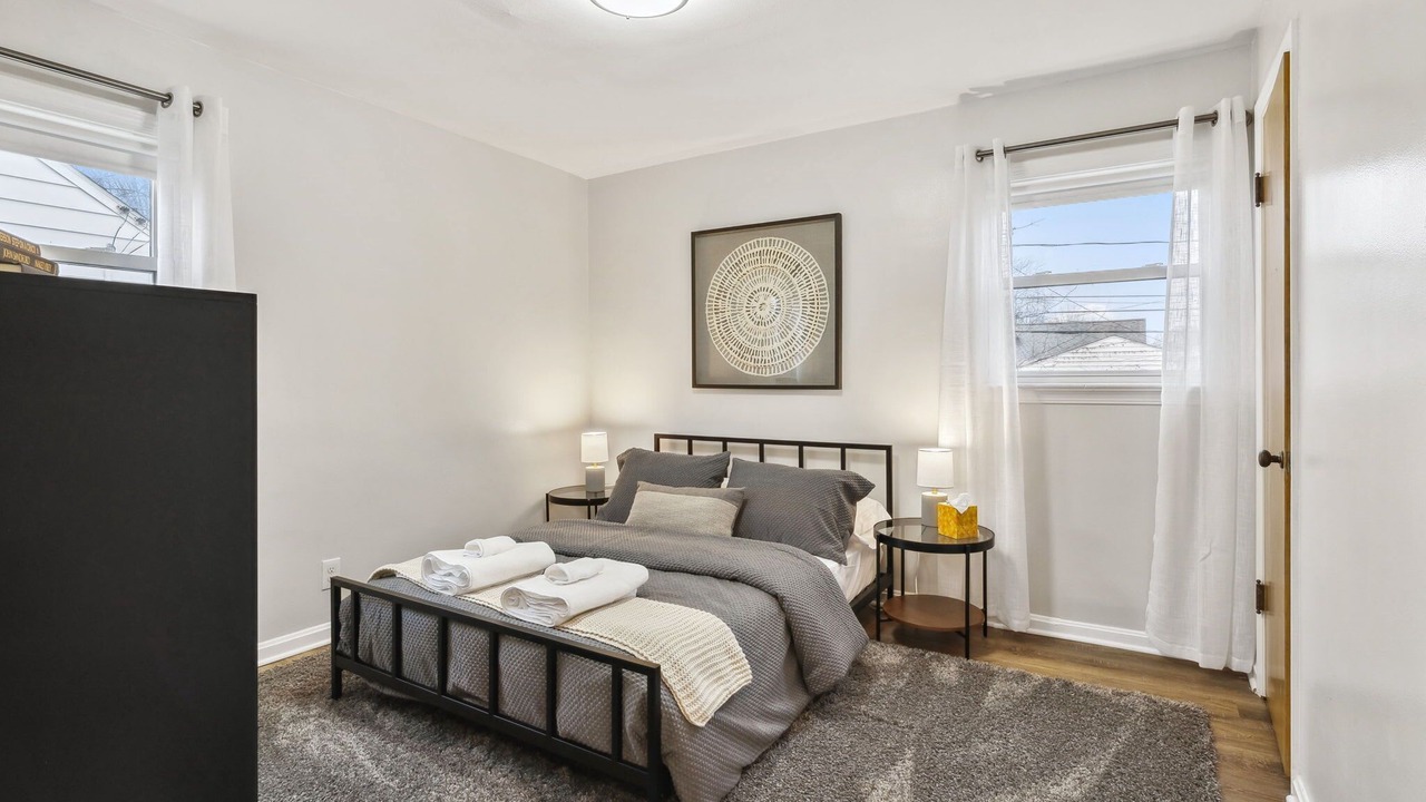 Photo of Bedroom in Cleveland Heights