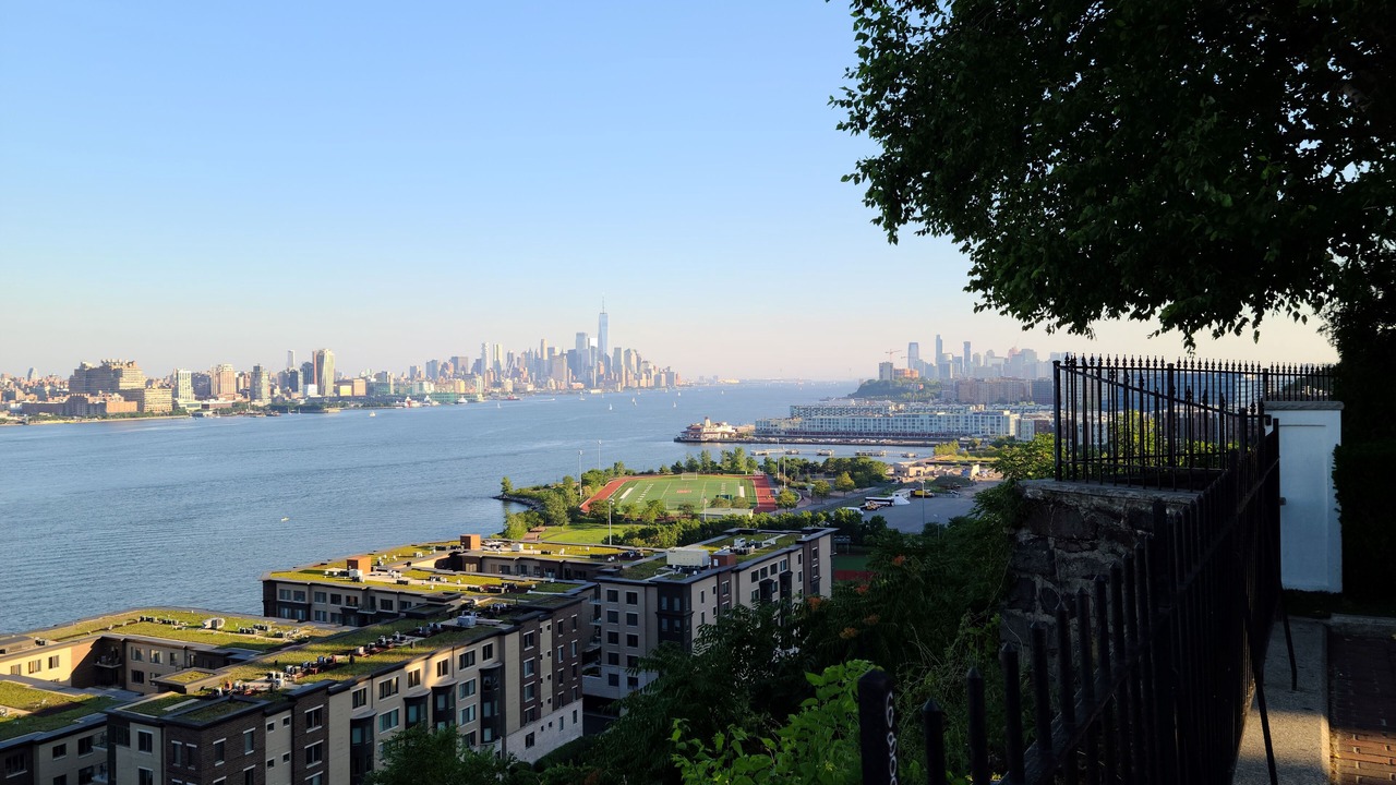 Photo of Others in Weehawken