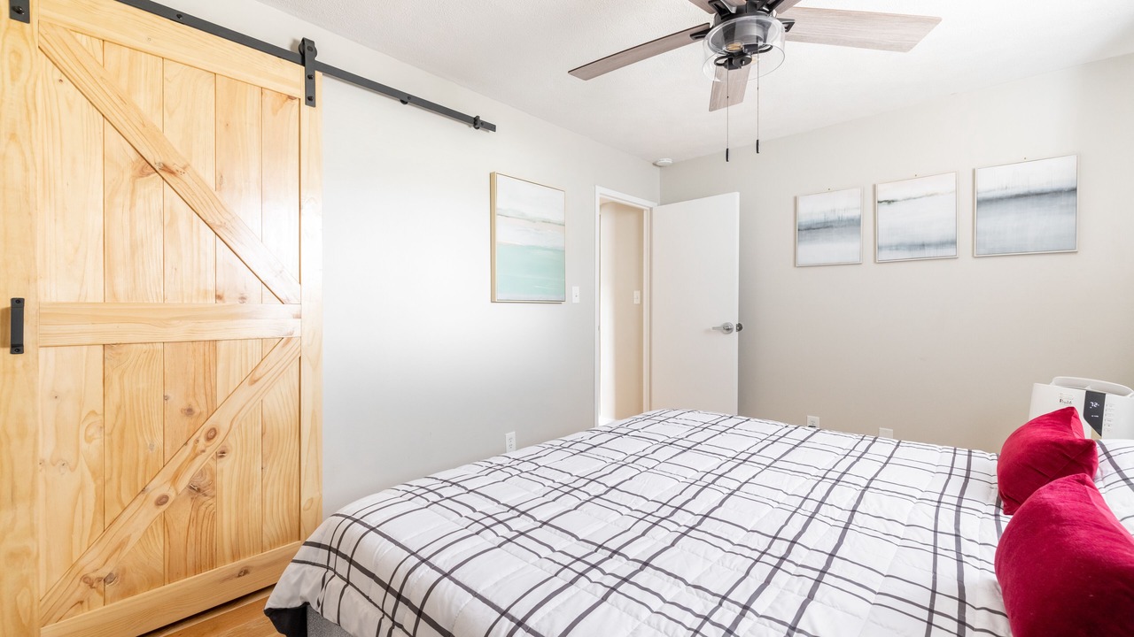 Photo of Bedroom in Fairview Park