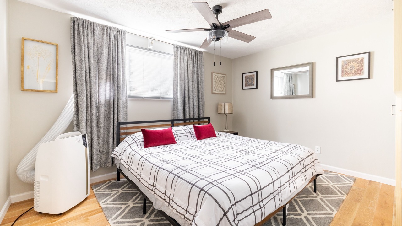 Photo of Bedroom in Fairview Park