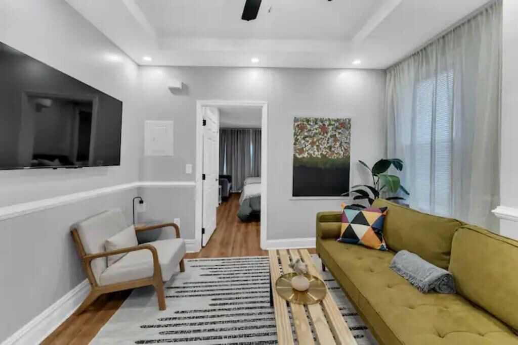 Photo of Livingroom in Bayonne