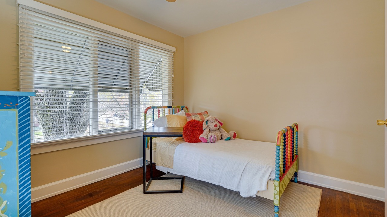 Photo of Bedroom in Zanesville