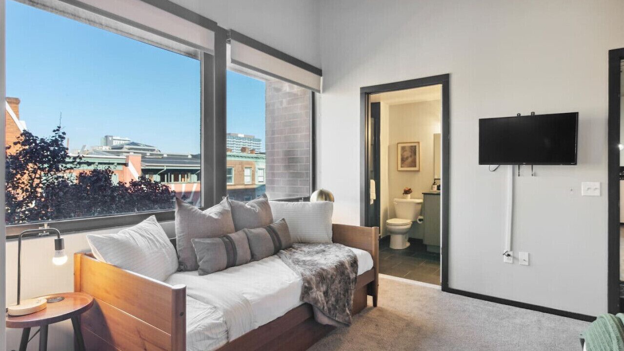 Photo of Bedroom in Fairmount