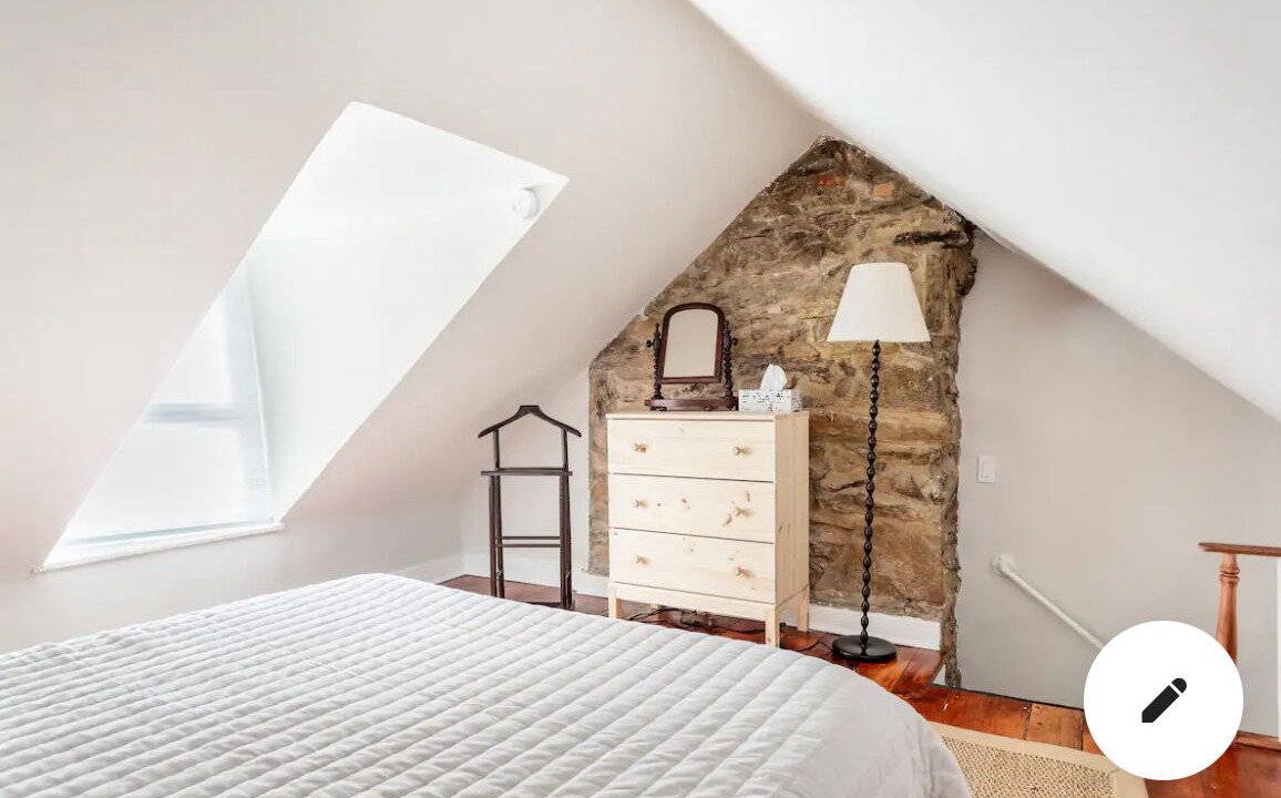 Photo of Bedroom in Manayunk