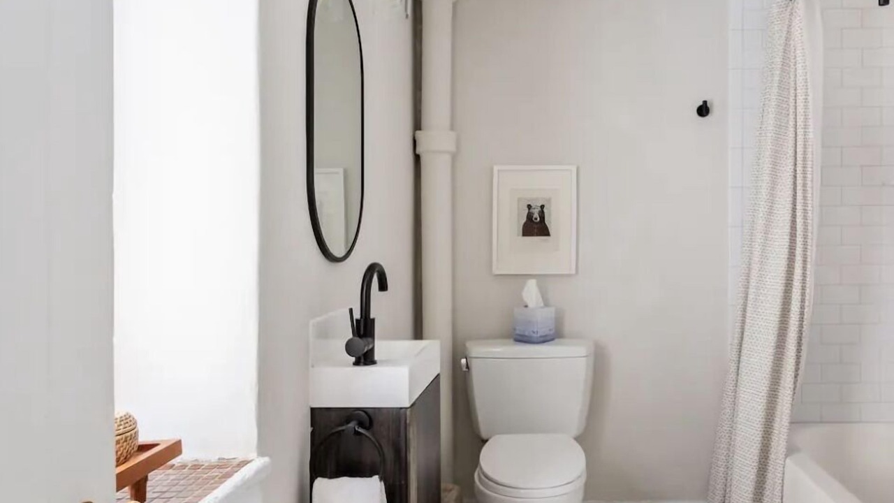 Photo of Bathroom in Manayunk