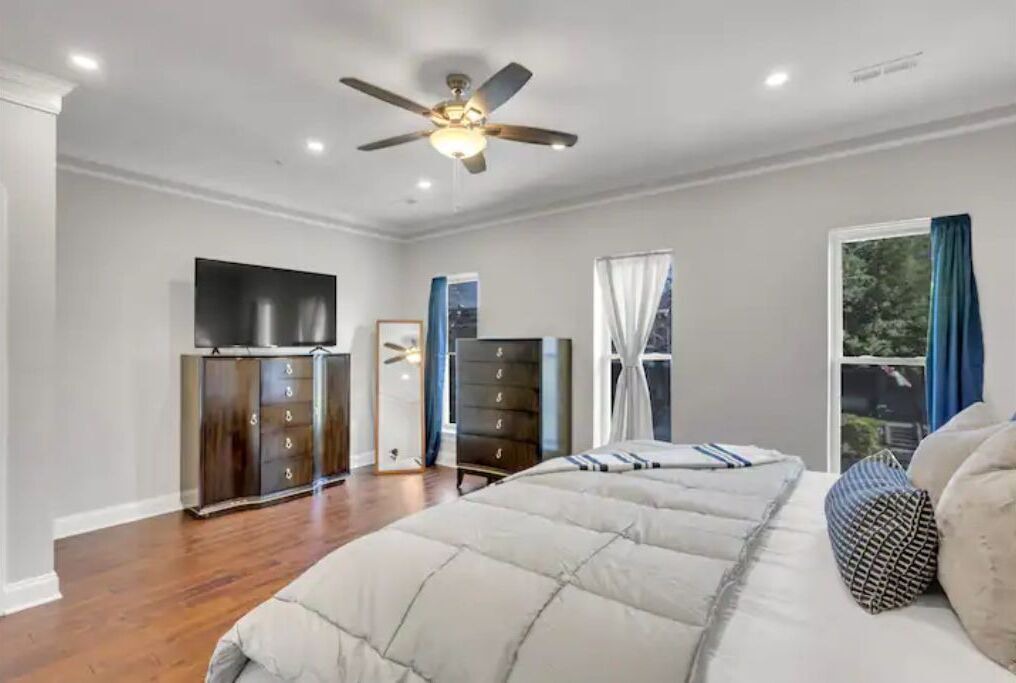 Photo of Bedroom in Near Northeast