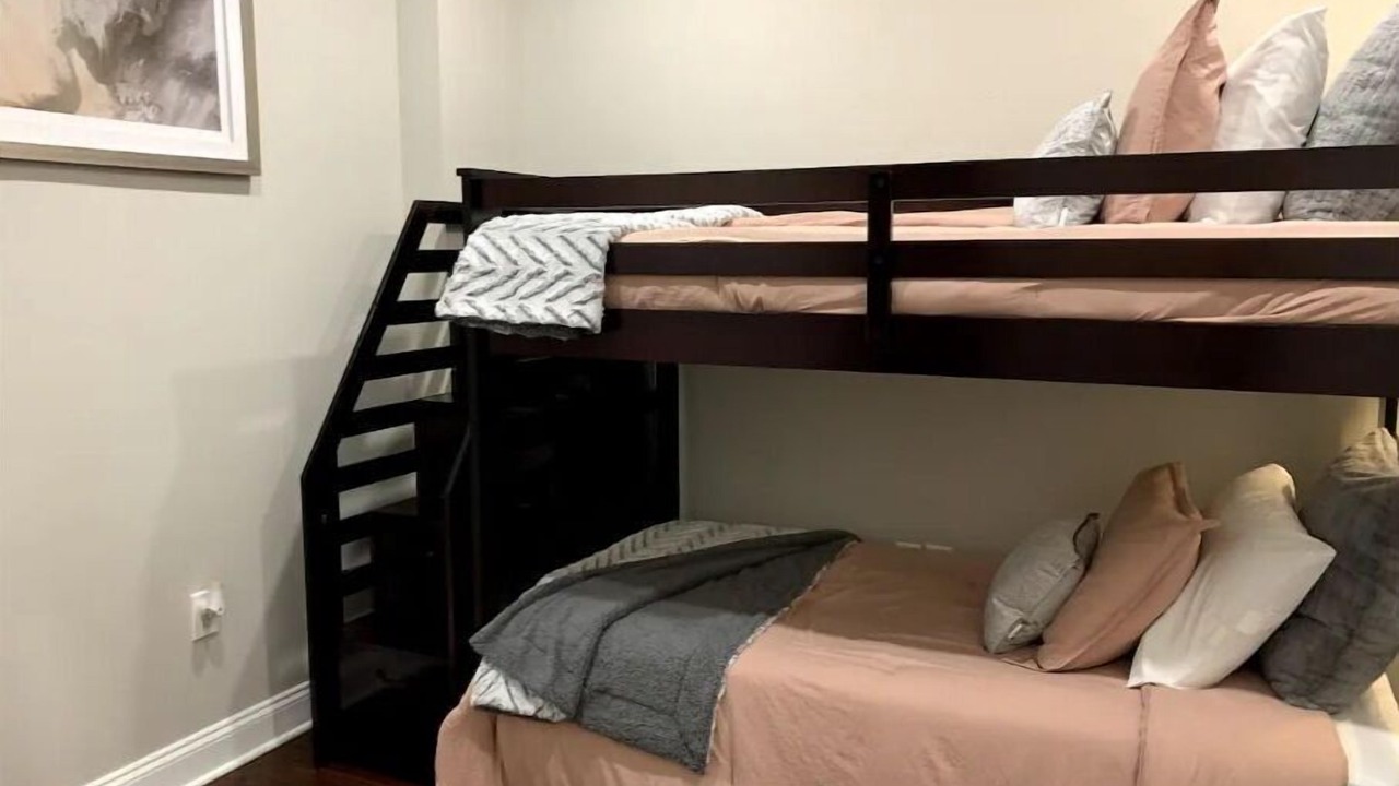 Photo of Bedroom in Near Northeast