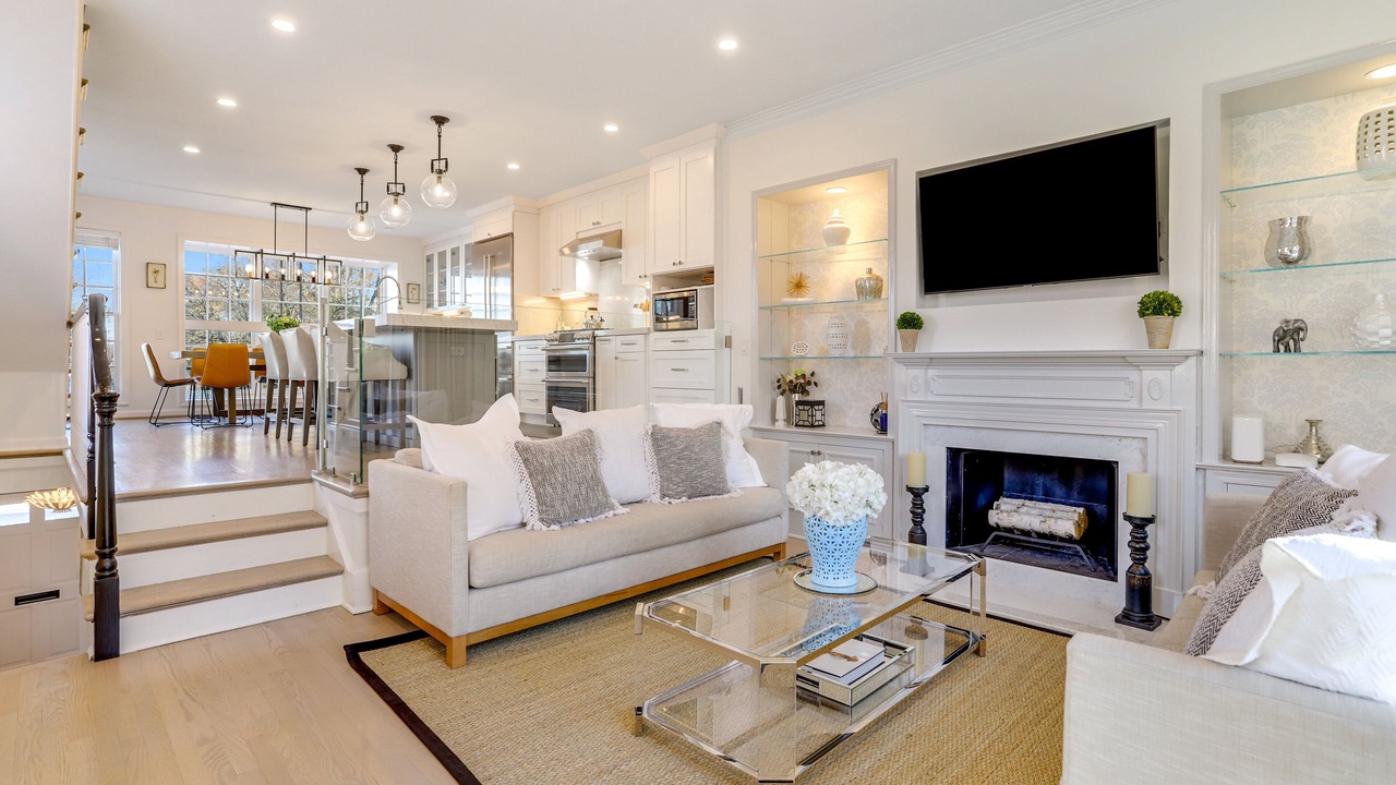 Photo of Livingroom in Old Town Alexandria