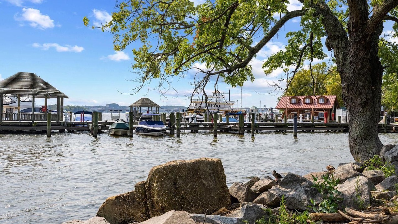 Photo of Outdoor in Old Town Alexandria