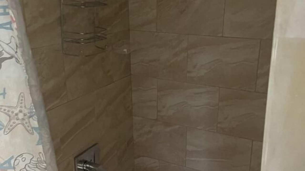 Photo of Bathroom in Newark