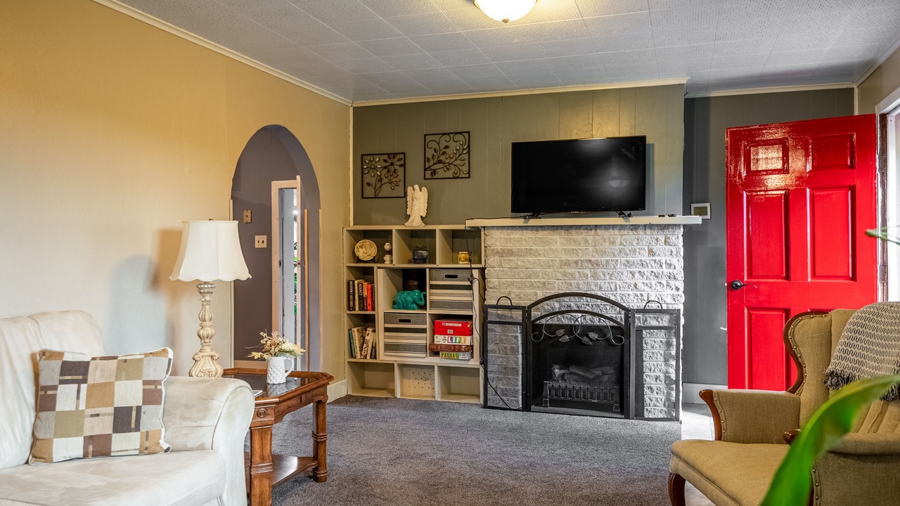 Photo of Livingroom in Branchton