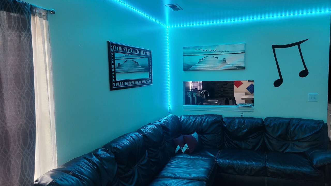 Photo of Livingroom in Hampton