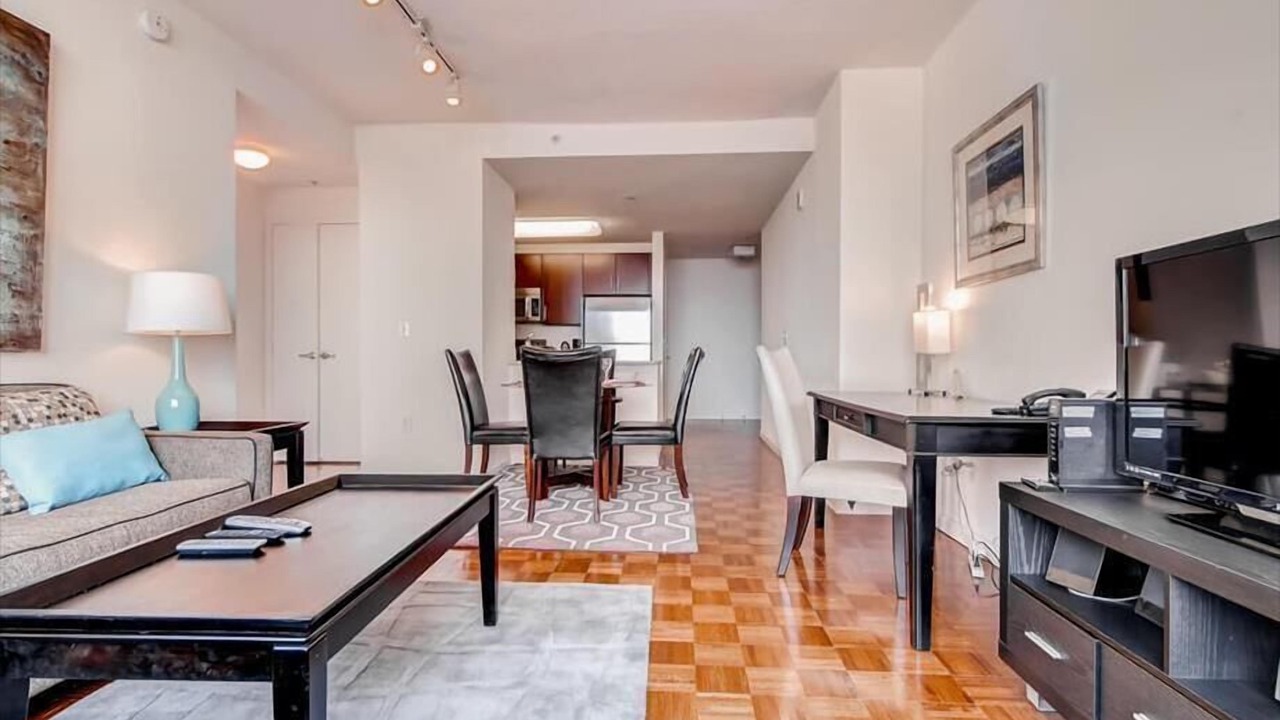Photo of Bedroom in Hudson Exchange