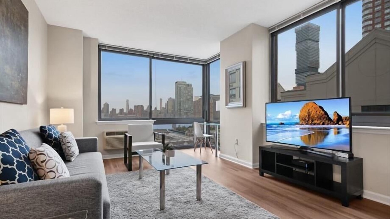 Photo of Bedroom in Hudson Exchange