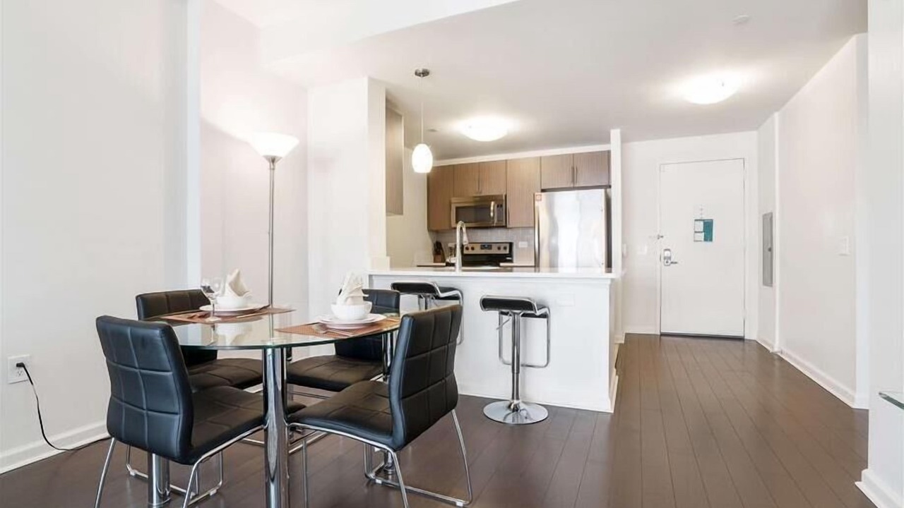 Photo of Bedroom in Hudson Exchange