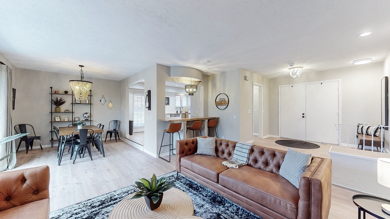 Photo of Livingroom in Canton