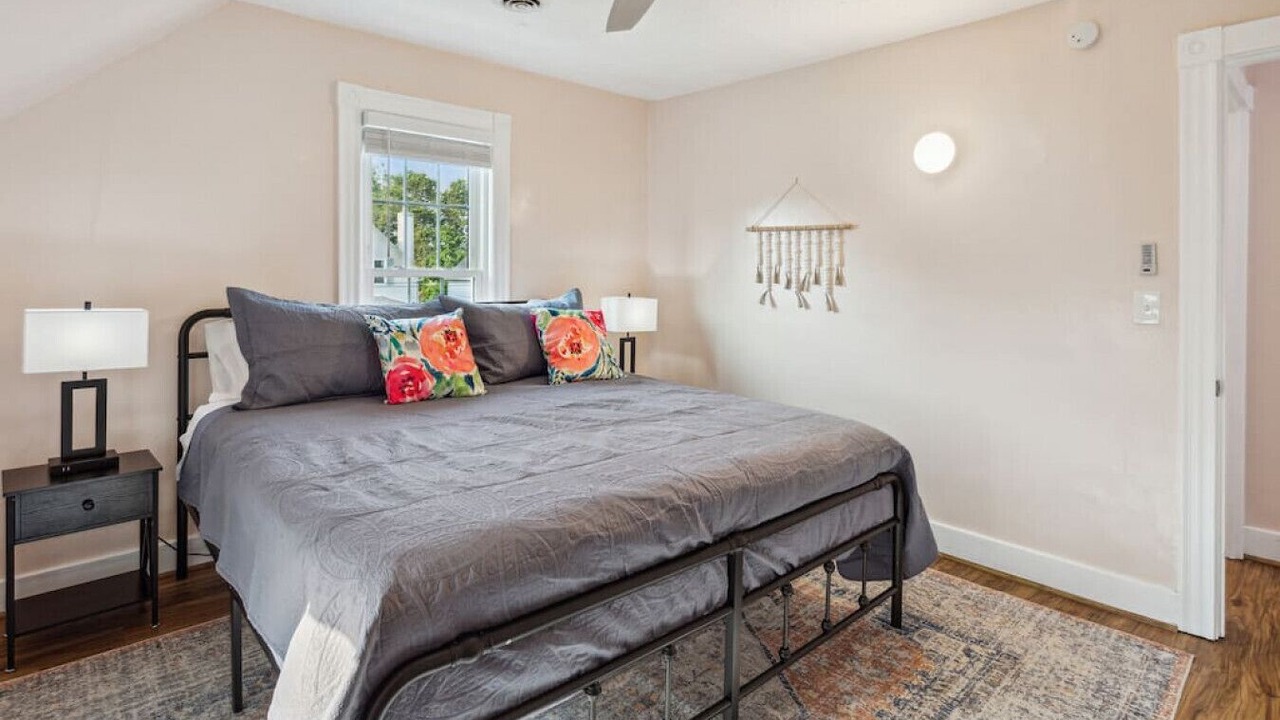 Photo of Bedroom in Lorain