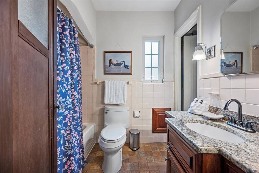 Photo of Bathroom in Brighton Heights