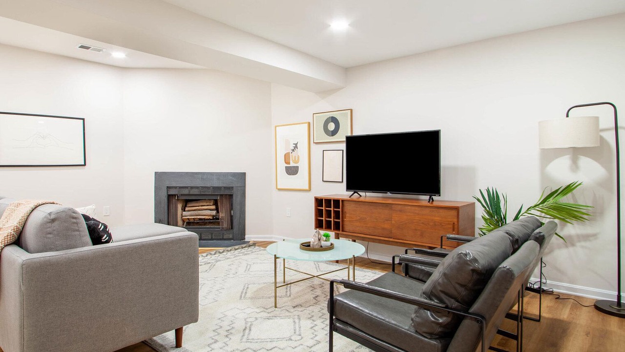 Photo of Livingroom in Fairfax