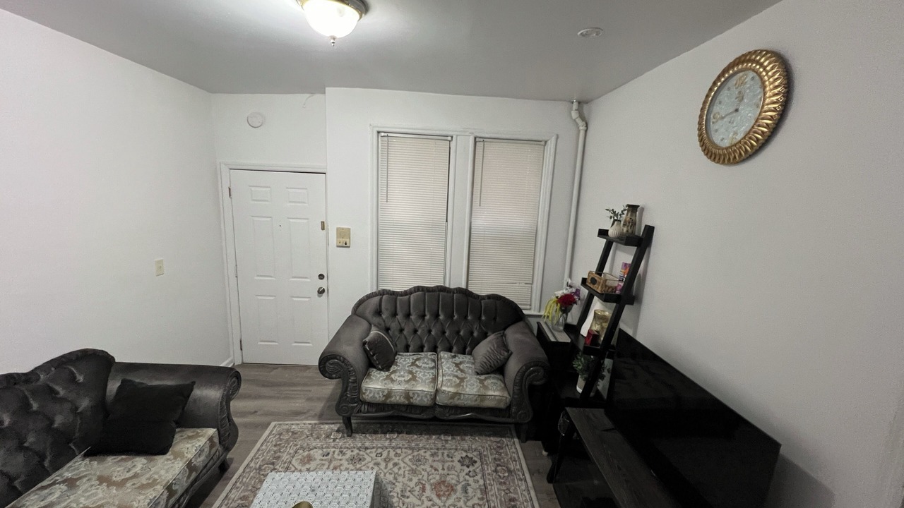 Photo of Livingroom in West New York