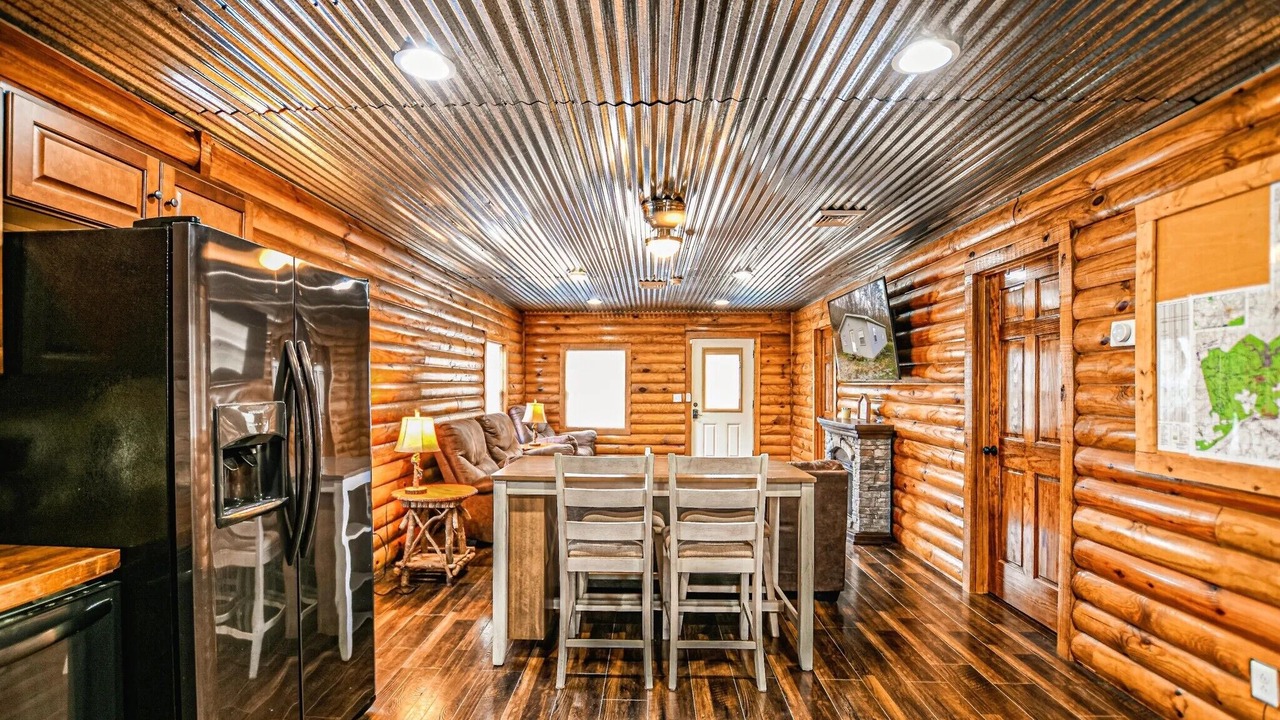 Photo of Livingroom in Rocky Top