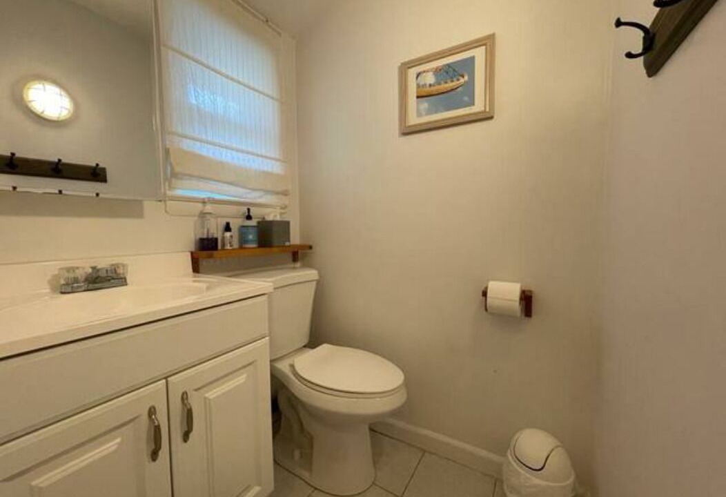 Photo of Bathroom in Keansburg