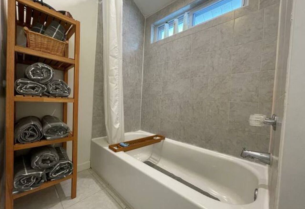 Photo of Bathroom in Keansburg
